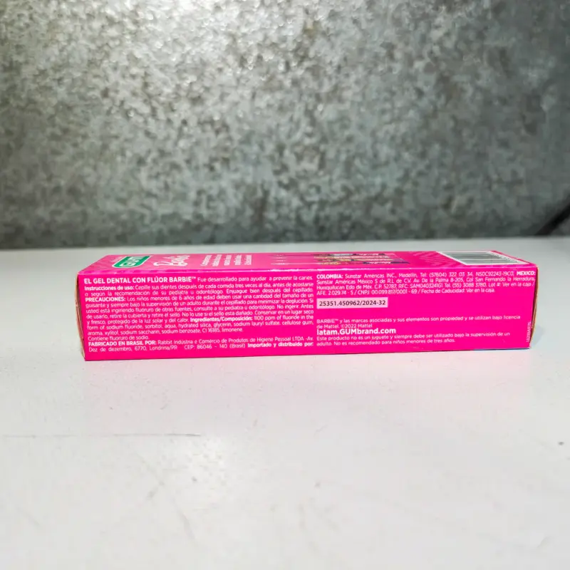 Gel dental GUM  Barbie - sabor bubble gum 50gr