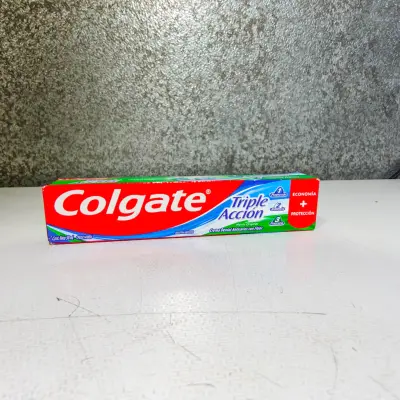 Colgate - Pasta Dental  - Triple Acción Menta Original - 50ml