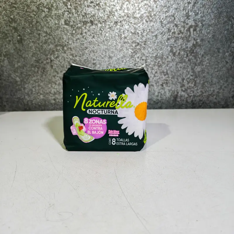 Toallas Femeninas Naturella con alas nocturna - 8pzas