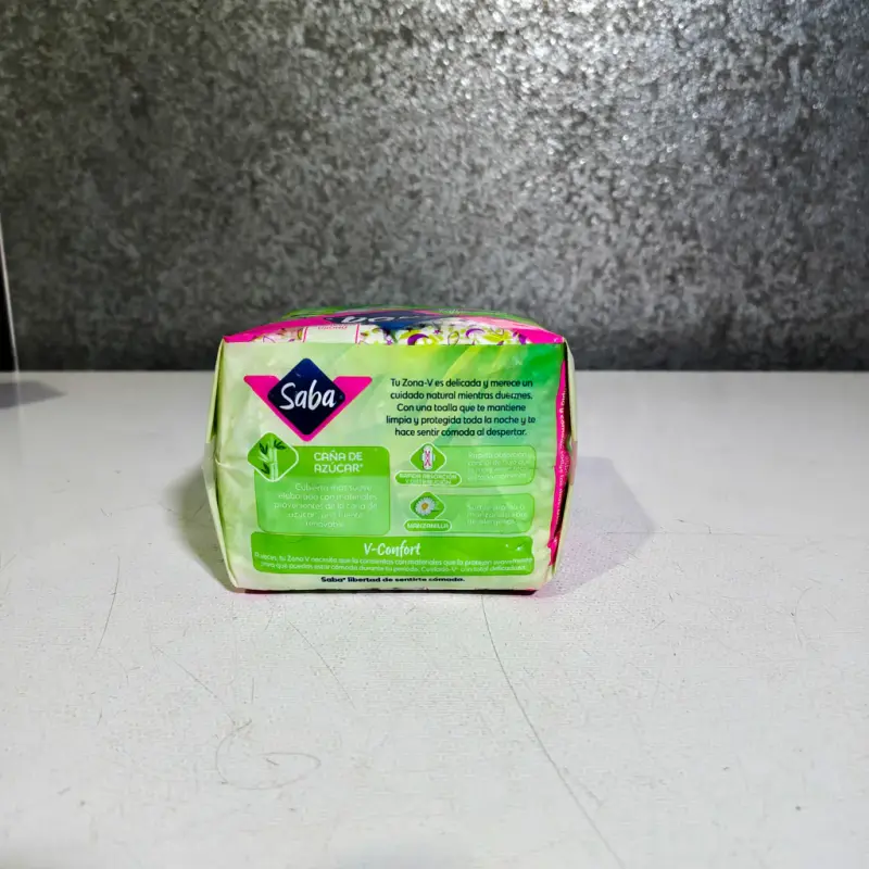 Toallas Femeninas Saba Confort Manzanilla con Alas - 8pzas