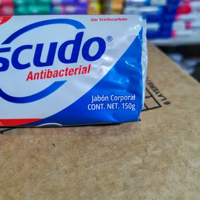 Jabón Escudo antibacterial protección fórmula original - 135g
