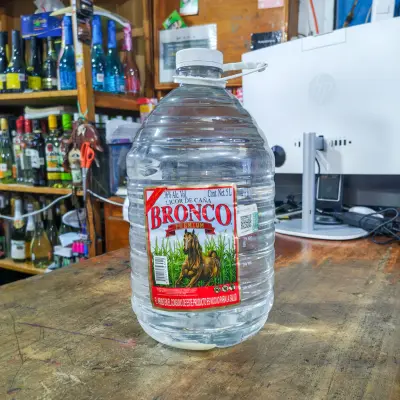 Licor de Caña - Bronco - 5 Litros