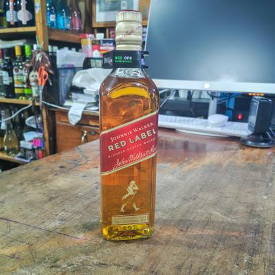 Whisky Johnnie Walker Red Label Blended Scotch 700ml