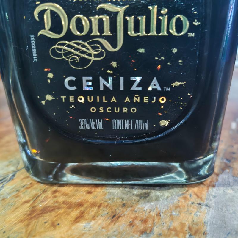 Tequila Don Julio Añejo Oscuro Edición Especial Ceniza 700 ml