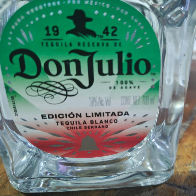 Tequila Blanco - Don Julio - Edición Limitada - Chile Serrano 700 ml