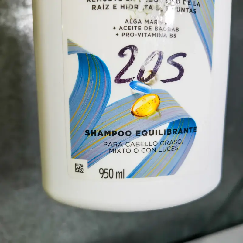 Shampoo Pantene PRO-V MIRACLES Equilibrio Raíz y Puntas - 950ml
