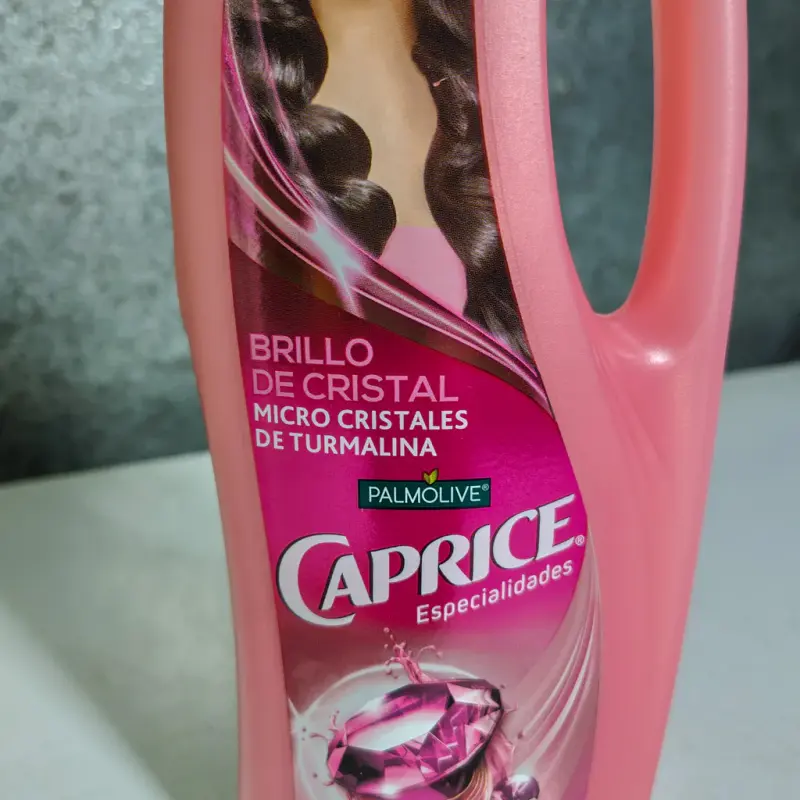 Shampoo Caprice - Brillo de Cristal - con Micro Cristales de Turmalina -  750ml